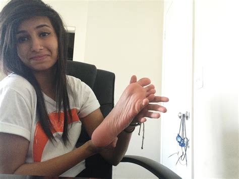 webcam feet cum Search